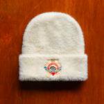SHAGGY CROWN BEANIE IN CREAM