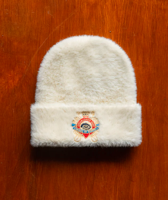 SHAGGY CROWN BEANIE IN CREAM SHAGGY CROWN BEANIE IN CREAM